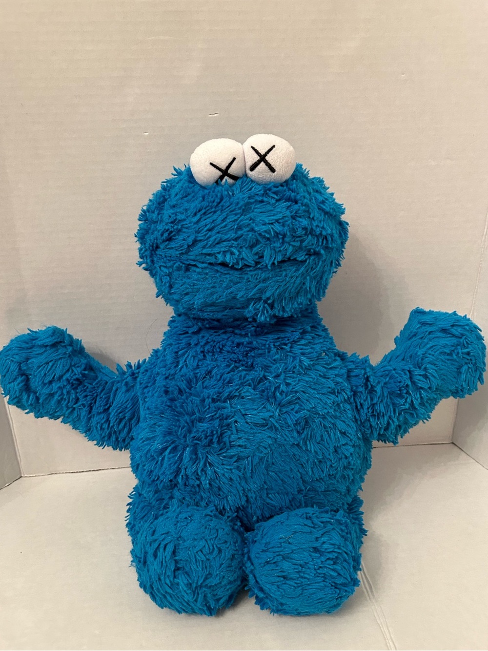 KAWS SESAME STREET BLUE
COOKIE MONSTER PLUSH~RARE